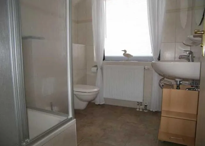 Im 2_familien_haus Apartment *